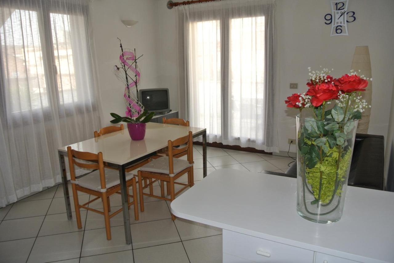 Condominio Maria Lignano Sabbiadoro Exterior photo